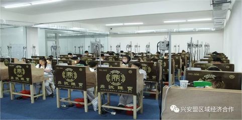 校企合作 鼎誠(chéng)珠寶首飾公司——打造中國(guó)北方珠寶設(shè)計(jì)制造之都！